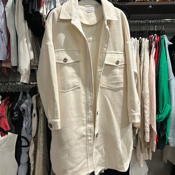 Evereve Jackets & Blazers - Evereve shacket  worn once